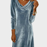 Freya - Loose Velvet Dress