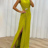 Kendra - Timeless Figure-Flattering Split Maxi Dress