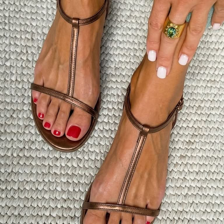 Rosalba | Gold Sandals for Spring