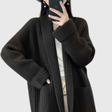 Amy - Comfortable Cardigan