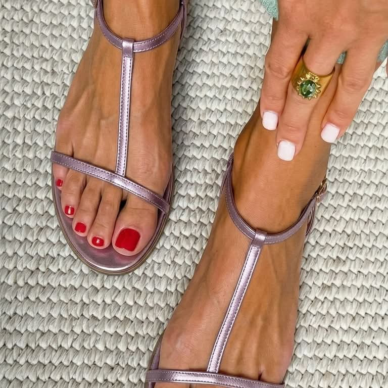 Rosalba | Gold Sandals for Spring