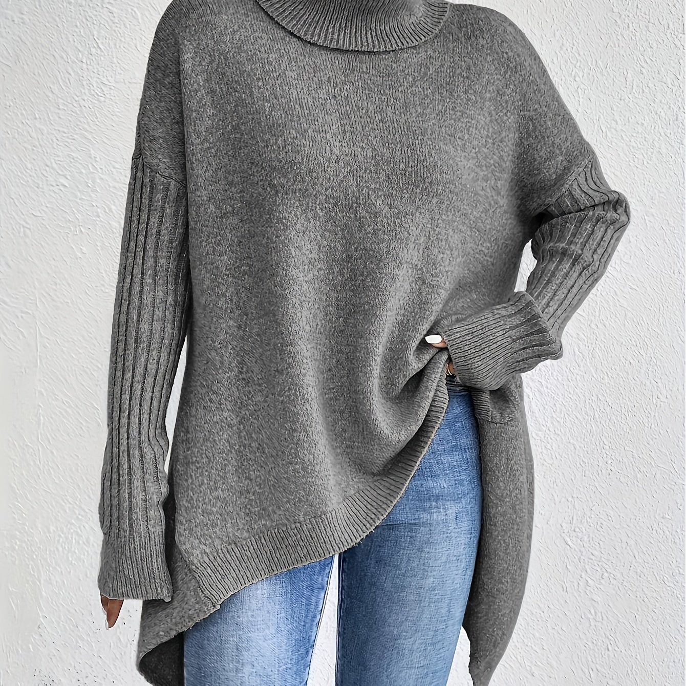 Isla - Oversized Turtleneck Sweater