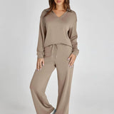 RENÉE™ - Cozy Minimalist Two-Piece Set