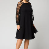 Edris - Elegant Lace Dress