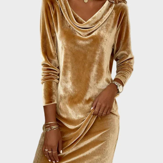 Freya - Loose Velvet Dress