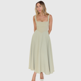Scarlett – Elegant Fit & Flare Dress