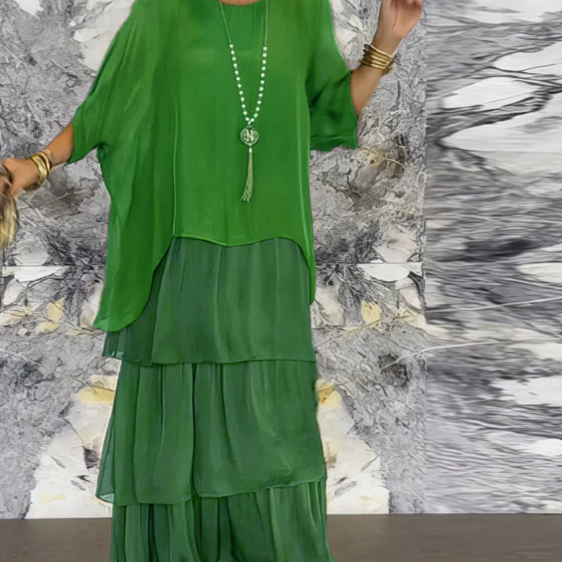 Bonnie - Elegant Flowing Maxi Dress