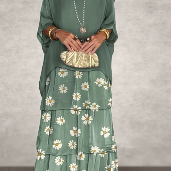 Bonnie - Elegant Flowing Maxi Dress