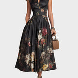 Elsa - Midi Dress with Pleats in Floral Pattern
