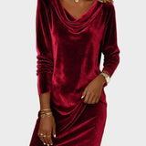 Freya - Loose Velvet Dress