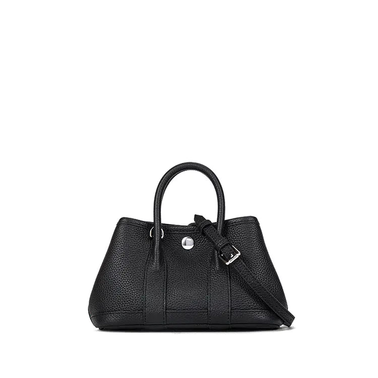 Léonore Paris Tote Bag
