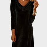Freya - Loose Velvet Dress